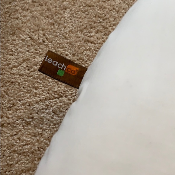Leachco Snoogle Pregnancy Total Body Pillow - Picture 3 of 3